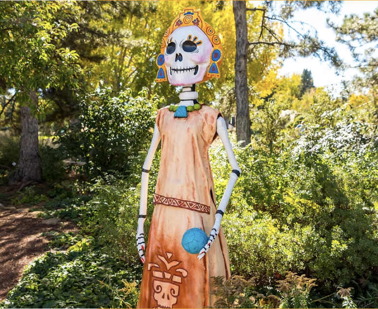 July 10-August 28: Family FriYAYS at Columbus Botanical Garden